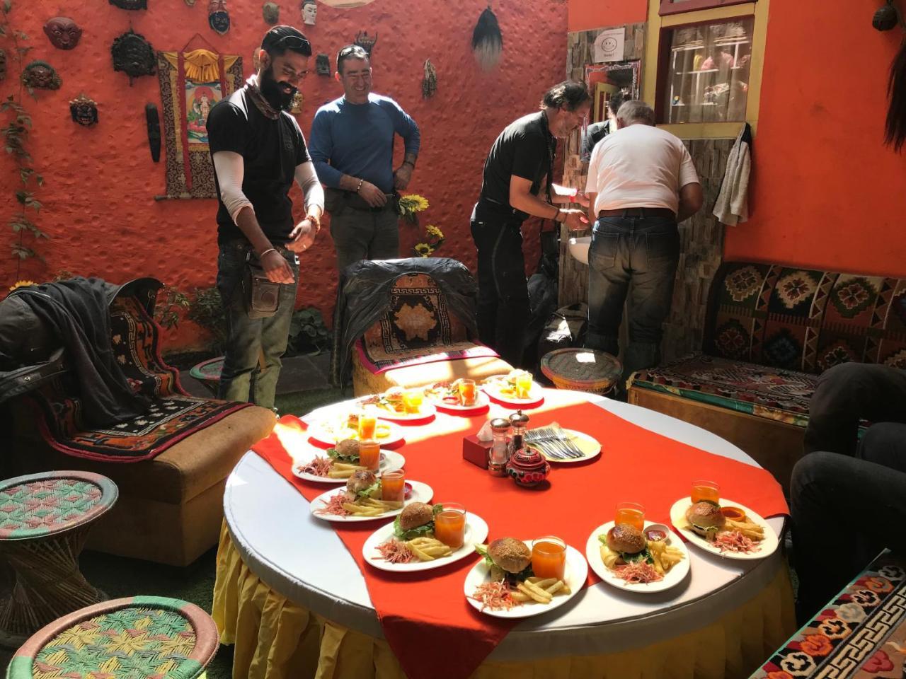 Hotel Yac Donalds Kāgbeni المظهر الخارجي الصورة